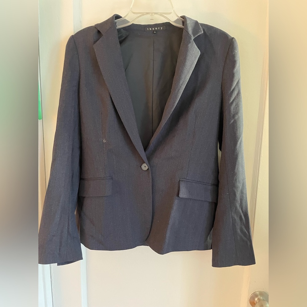 Charcoal Grey Theory suit jacket-size 10 (matching suit pants listed separately)
